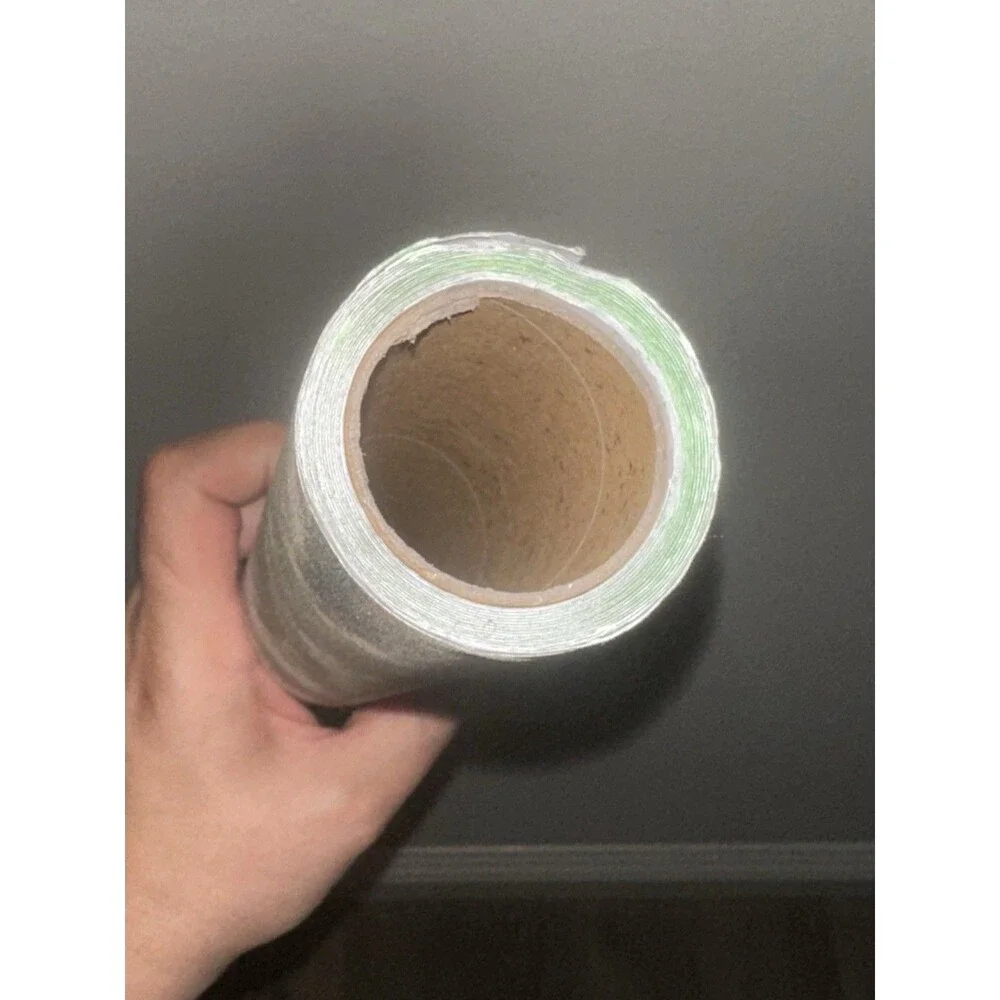 Unbranded peel stick